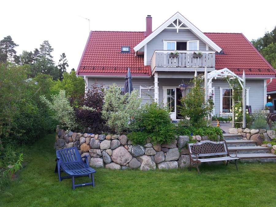 Vis meg din flotte terrasse/veranda - IMG_20120702_213559.jpg - Kyrre.H